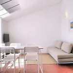 Bica Terrace Apartment