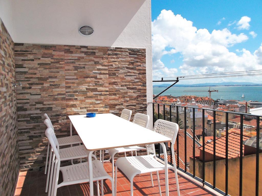 Bica Terrace *